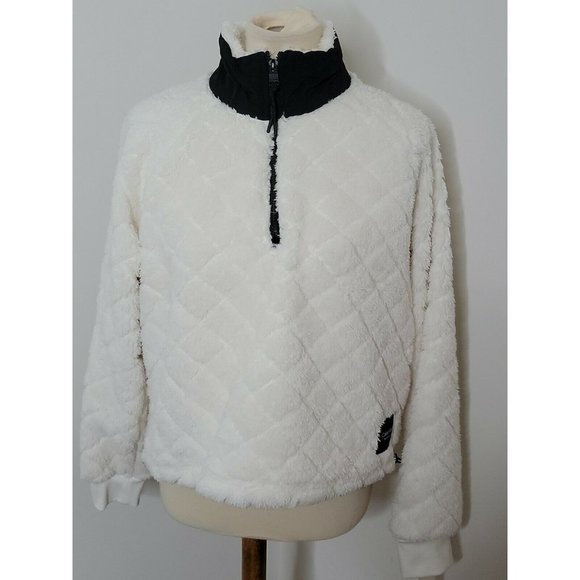 Calvin Klein Sweaters - Calvin Klein Performance Pullover Sweater Size XL NWT